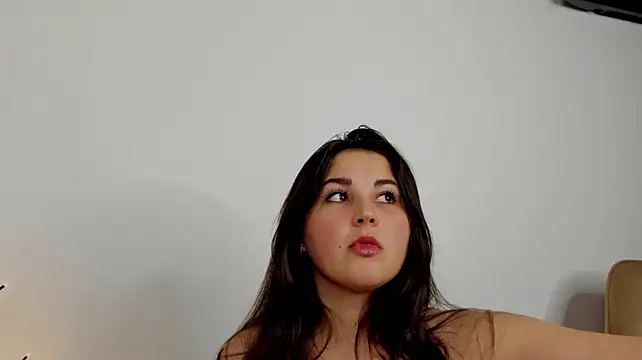 Talla_a élő XXX-chatje