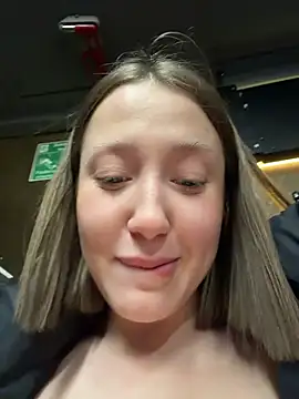 Czat XXX na żywo – Sophie_Avory