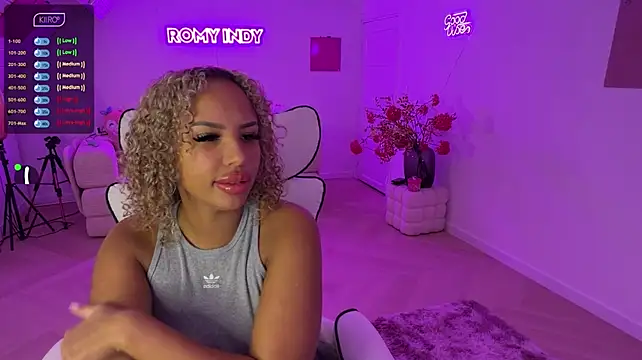 RomyIndyXXX Live XXX-Chat