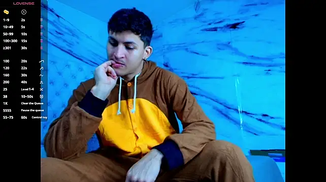 Axel_Romanov – Naživo XXX chat