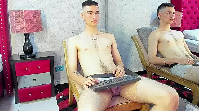 Chat XXX ao vivo de NickWild