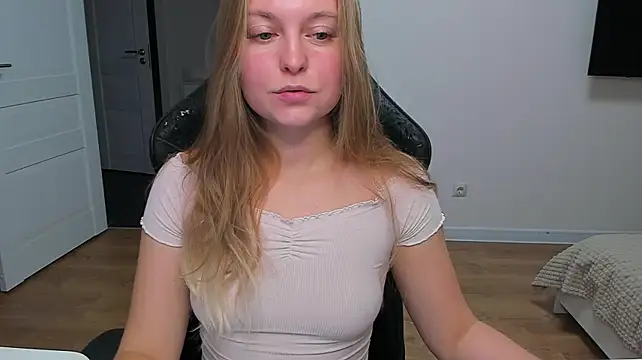 Онлайн чат XXX stacy_miracle