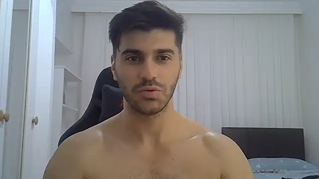 ciceroable Adlı Modelin Canlı XXX Sohbeti