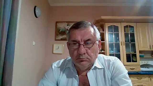 Show modela machomale3 na web-kameri