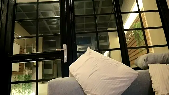 Chat +18 de Camii2244 ao vivo