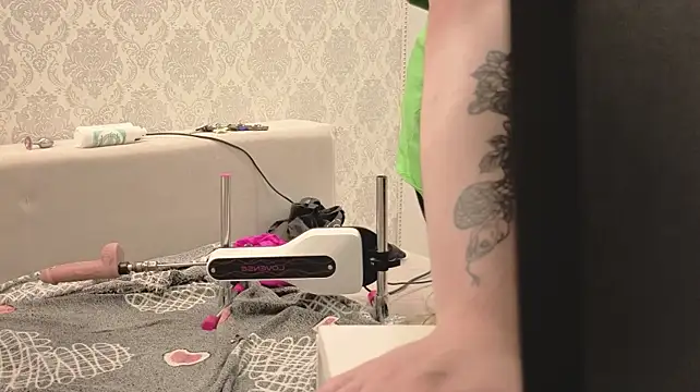 LesleyMil's Live XXX Chat