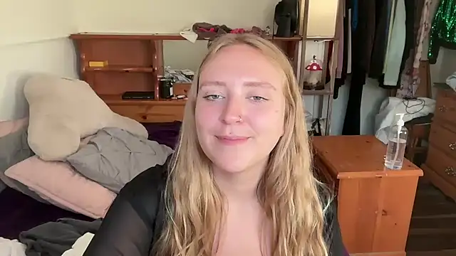 Pattyworld69 现场XXX聊天