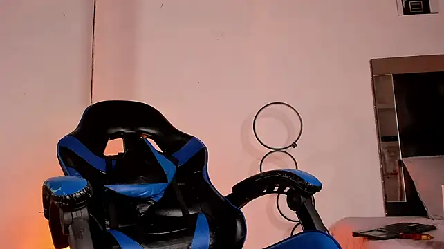 Alexxus_Smith 라이브 XXX 채팅
