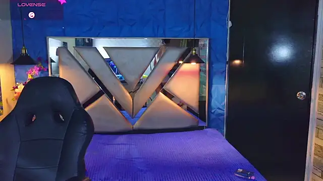 ian_sprouse élő XXX-chatje