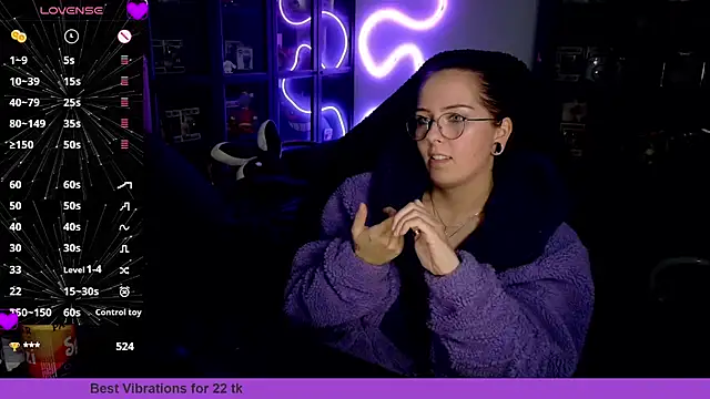 MaryPeach666 élő XXX-chatje