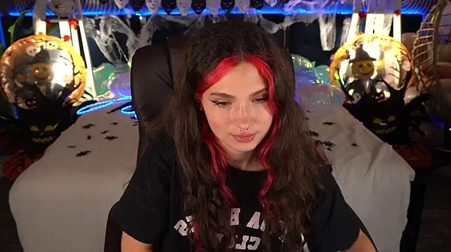 Czat XXX na żywo – BabyFlowerr