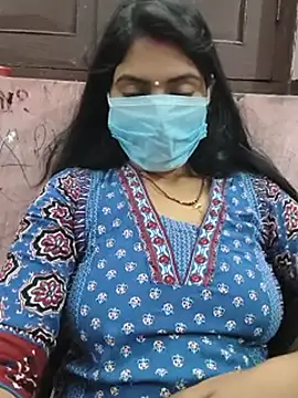 Miss_Aayushi live XXX chat