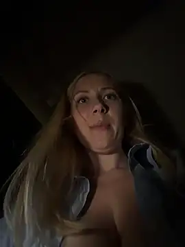 Živý XXX chat TrueSexyCrime