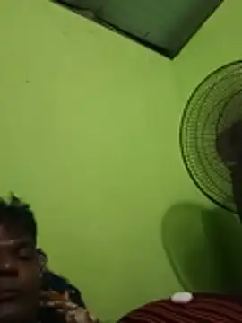 XXX chat uživo modela chandrasirik