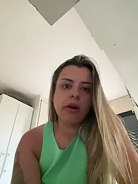 Chat +18 de Patyyyy ao vivo