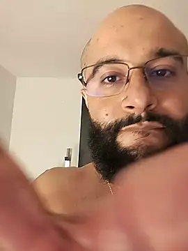 Luke__09 Live XXX-Chat