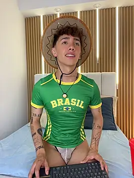 Timothy_ros' Live XXX Chat
