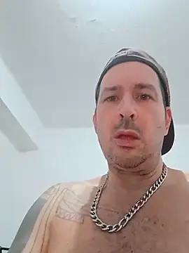 DaddyCloudLatin – Live XXX-chat