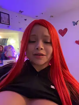 XXX chat uživo modela barbiee_doll1