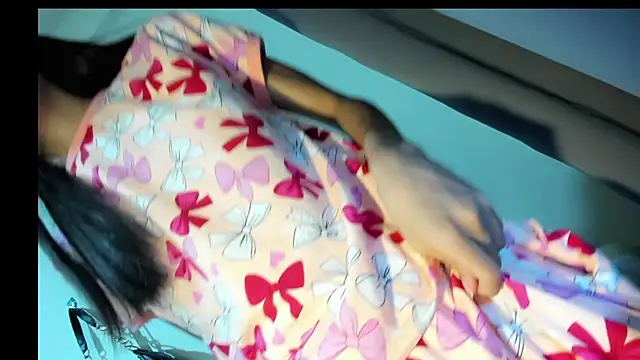 แชท XXX สดของ CUTIE_GIRLSX