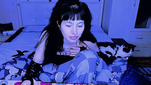 AllisonDeetz Chat XXX in diretta