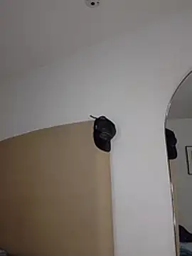 max_millerr: απευθείας συνομιλία ΧΧΧ