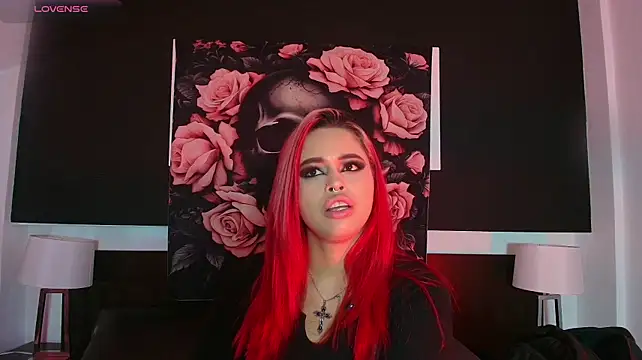 EvaaFoxxy1 – Live XXX-chat