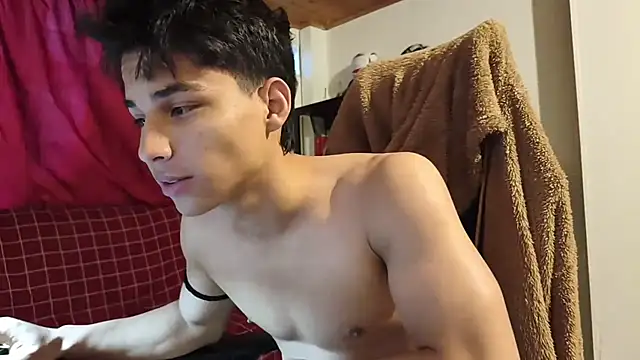 Marck-Pro Adlı Modelin Canlı XXX Sohbeti