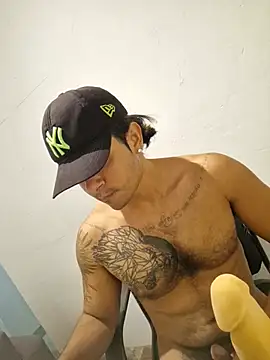 Chat +18 de moreno18rn ao vivo