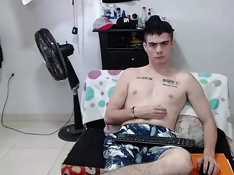 Živý XXX chat Zac_Efront