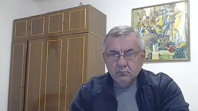 XXX chat uživo modela machomale3