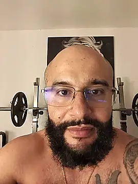 Luke__09 Chat XXX in diretta
