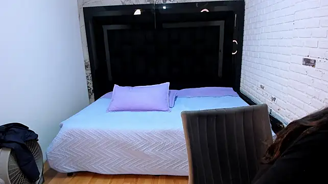 AleNoah_ – Naživo XXX chat