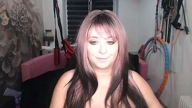 MISSgoddessMARIAのライブXXXチャット