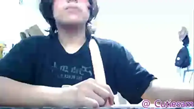 Cutie_SamのライブXXXチャット
