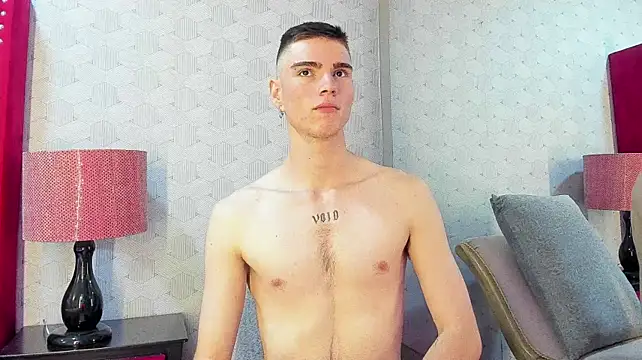 NickWild Live XXX Chat