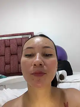 Abby_Colyns23 Adlı Modelin Canlı XXX Sohbeti