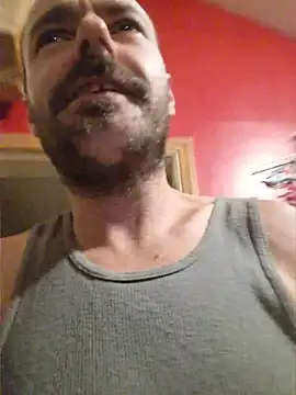 Chat XXX en directo de DaddyAndSplashQueen