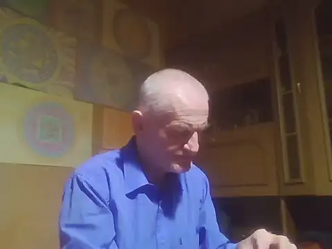 Онлайн чат XXX 1973teacher