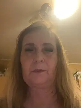 Chat XXX en directo de Irina2909@xh