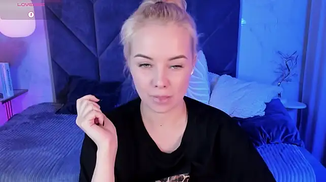 StephanieSweety Chat XXX live