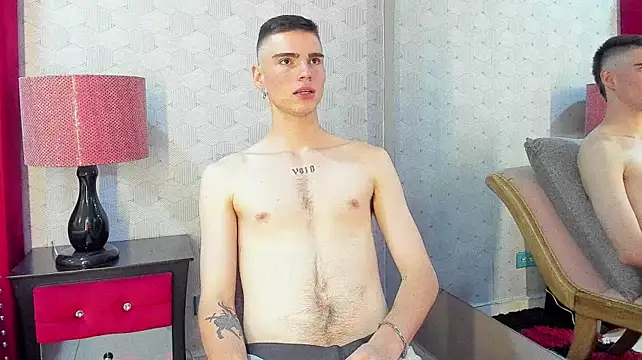NickWild Live XXX-Chat