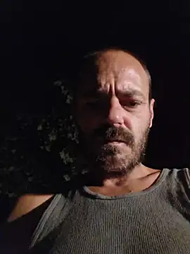 צ'אט XXX בשידור חי של DaddyAndSplashQueen