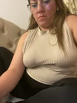 SCARLET-20 Chat XXX live