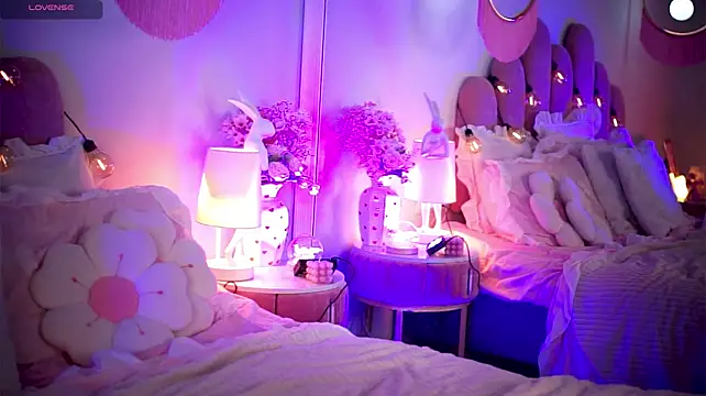 Онлайн чат XXX MiaMuse