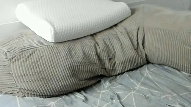 XXX chat uživo modela Raven_Dust