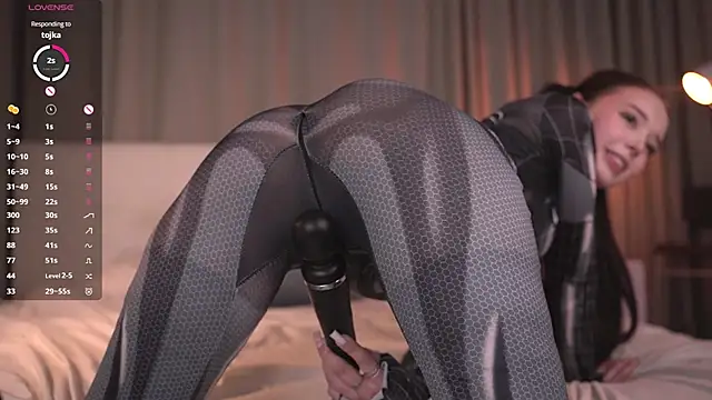 HuldaAutman Live XXX-chat