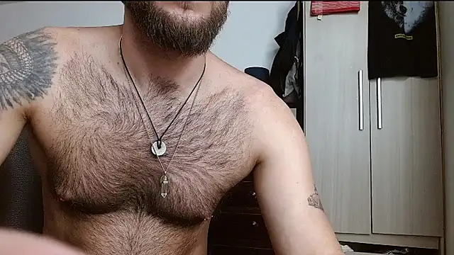 XXX chat uživo modela DominanThewolff