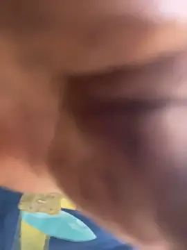 delidemente333 élő XXX-chatje