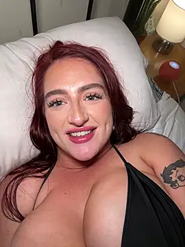 TaliaMommyMelons élő XXX-chatje